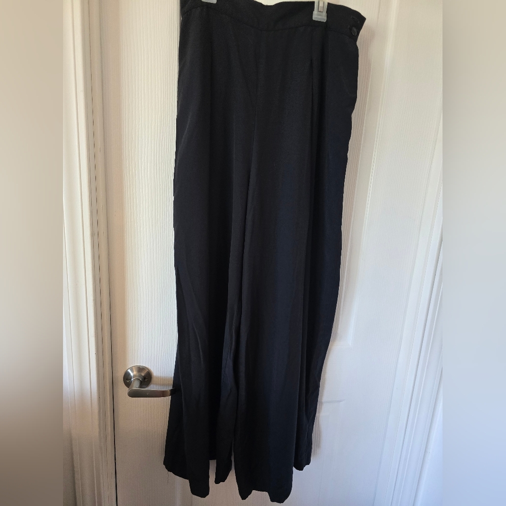Elegant Black Wide Leg Pants Vintage Ellen Figg Made In USA Palazzo Style Pant.